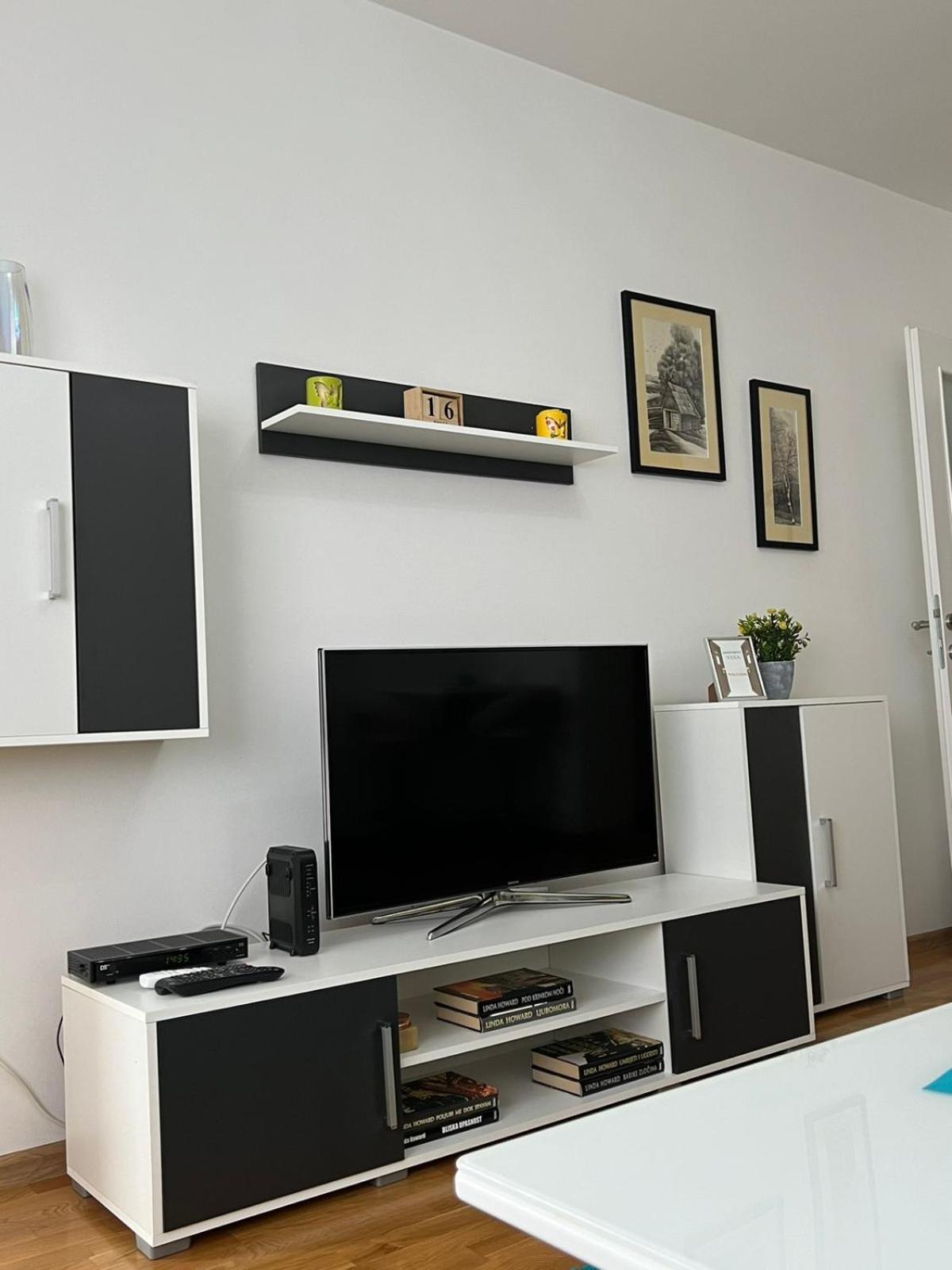 טראווניק Apartment Yesa מראה חיצוני תמונה
